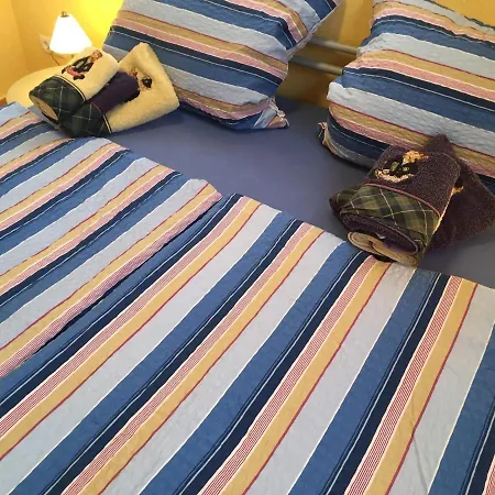 Grosse Ferienwohnung Fur 2 Personen Mit Terrasse Im Ostseebad - A46563
